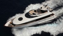 M/Y�LOR